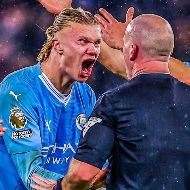 硬质披风与 硬质披风与