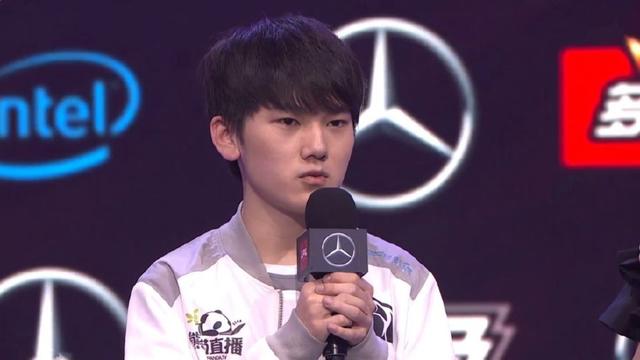 靠球种互补